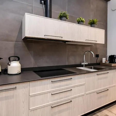Apartment Madali &