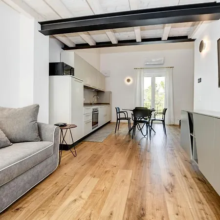 Apartment Madali & Brescia